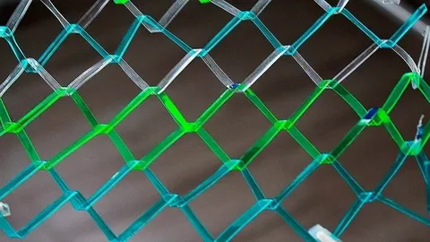 تصویر 4 از قیمت فنس مرغی فلزی + خرید باور نکردنی