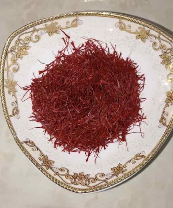 تصویر 4 از قیمت خرید زعفران 10 گرمی + فروش ویژه
