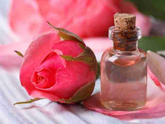 تصویر 1 از قیمت خرید گلاب کاشان درجه یک عمده به صرفه و ارزان