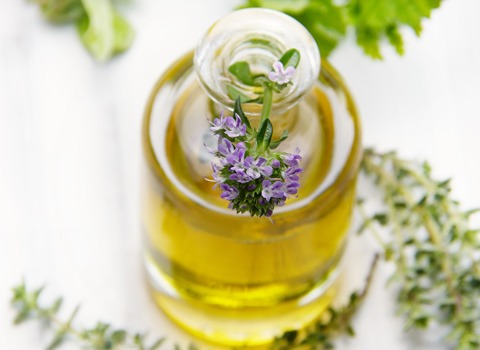 تصویر 1 از فروش عرق آویشن خالص + قیمت خرید به صرفه