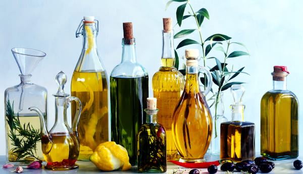 تصویر 1 از خرید و قیمت روغن زیتون اصل + فروش عمده