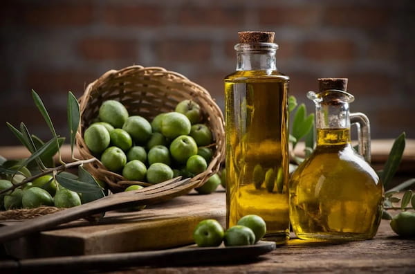 تصویر 5 از خرید روغن زیتون بکر بودار + قیمت فروش استثنایی