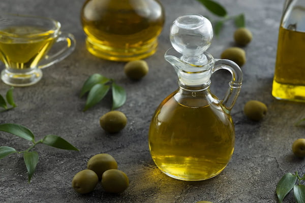 تصویر 3 از فروش روغن زیتون سیاه + قیمت خرید به صرفه