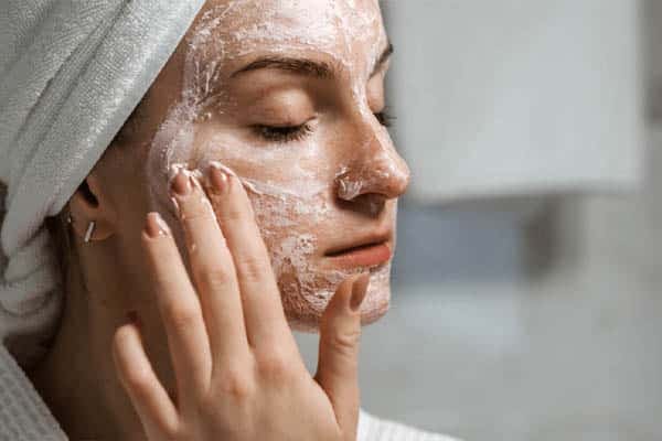 تصویر 2 از قیمت خرید ژل شستشو ماساژوردار لدورا + فروش ویژه