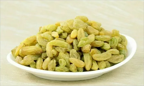 تصویر 2 از فروش استثنایی + قیمت مناسب کشمش سبز قلمی ممتاز