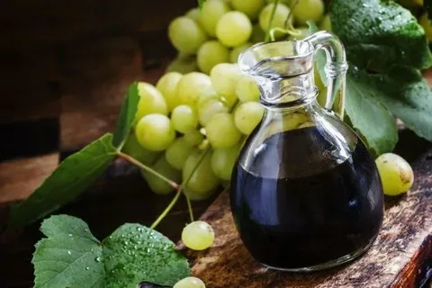 تصویر 3 از قیمت خرید شیره انگور عسلی عمده به صرفه و ارزان