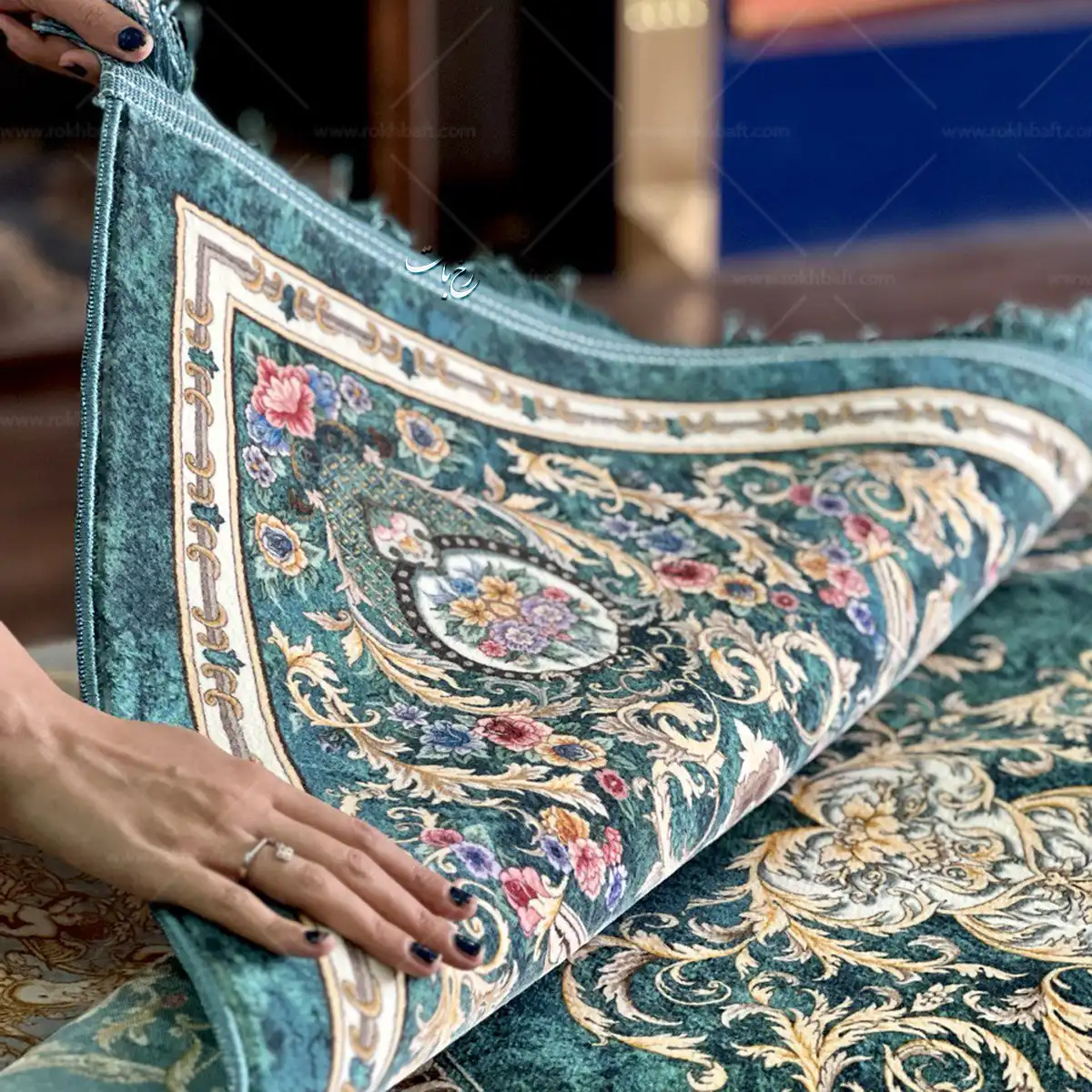تصویر 5 از قیمت خرید فرش ابریشم گونه ۱۲۰۰ شانه ایرانی + فروش ویژه