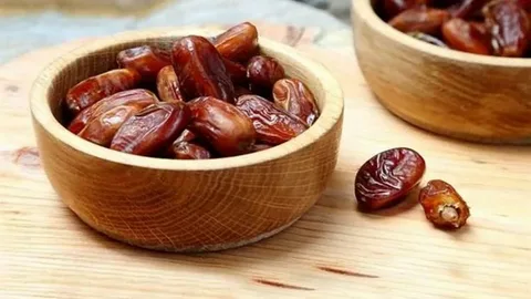 تصویر 5 از قیمت خرید خرما رطب مشهد با فروش عمده