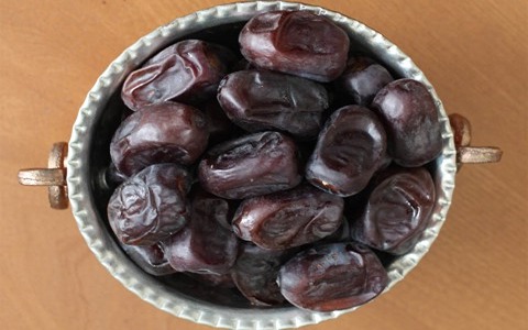 تصویر 1 از خرید و فروش خرما رطب درجه یک با شرایط فوق العاده