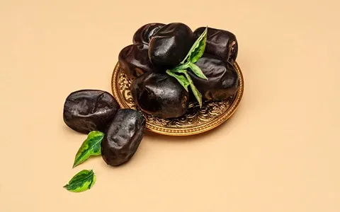 تصویر 4 از قیمت خرما مضافتی مروارید سیاه با کیفیت ارزان + خرید عمده