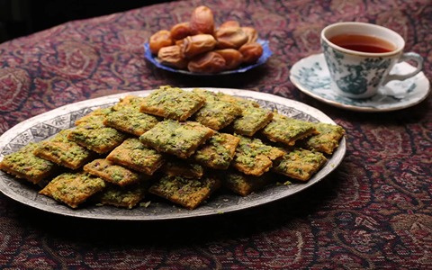 تصویر 2 از خرید باقلوا نارگیلی یزدی + قیمت فروش استثنایی