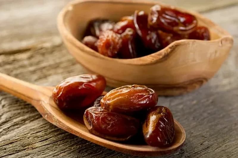 تصویر 5 از خرید و فروش خرما استعمران مرغوب با شرایط فوق‌العاده