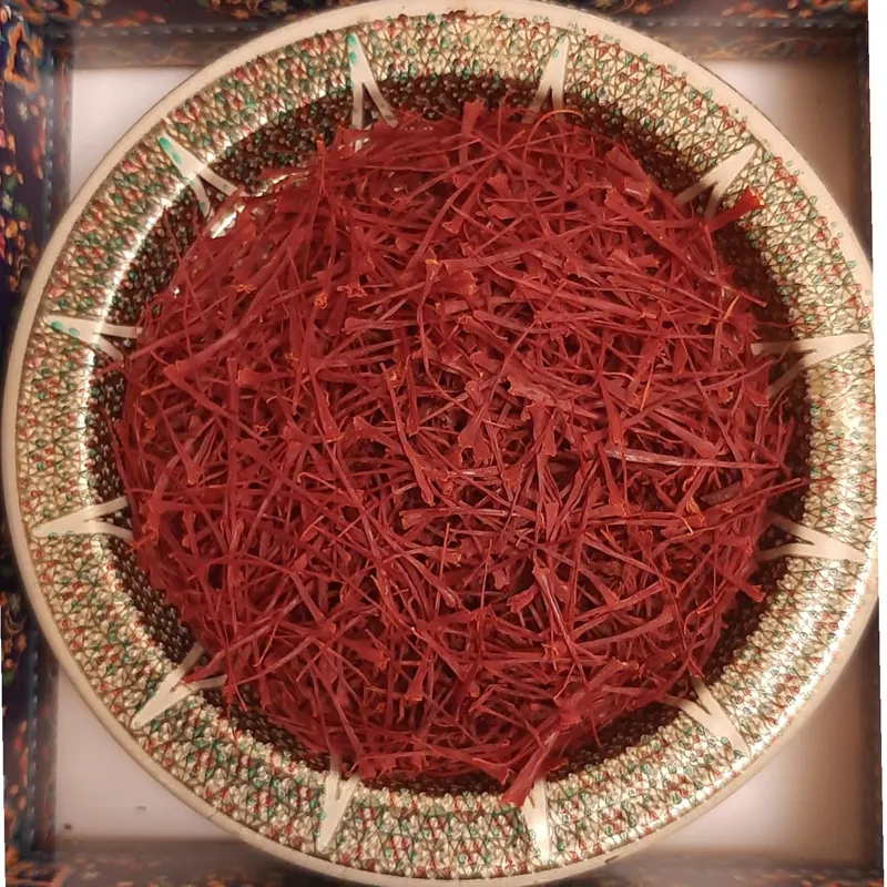 تصویر 1 از خرید زعفران مثقالی قائنات + قیمت فروش استثنایی