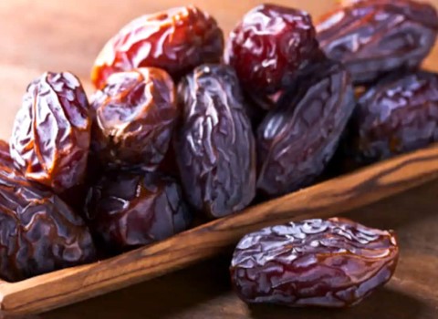 تصویر 1 از قیمت خرما خشک ربی با کیفیت ارزان + خرید عمده
