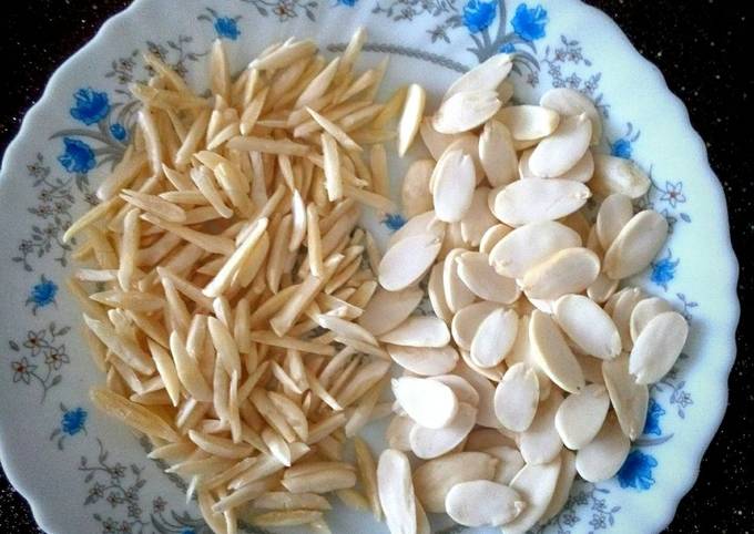 تصویر 1 از قیمت خرید بادام درختی پرک شده با فروش عمده