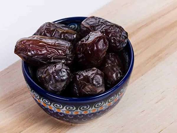 تصویر 5 از قیمت خرید خرما زاهدی سیاه با فروش عمده