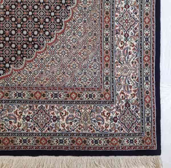 تصویر 3 از خرید قالی طرح ماهی + قیمت فروش استثنایی