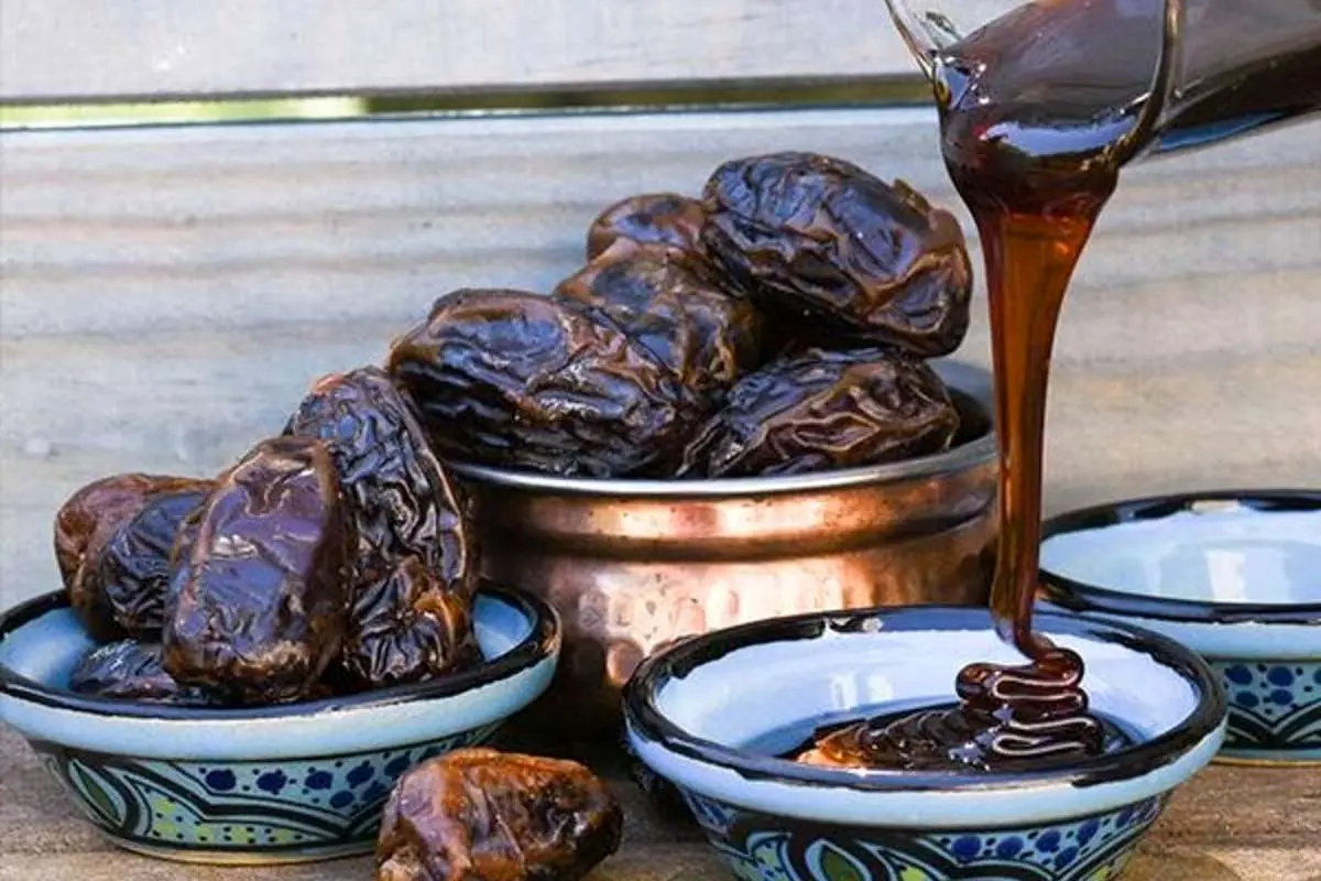 تصویر 4 از شیره خرما میناب طبیعی بدون نگهدارنده