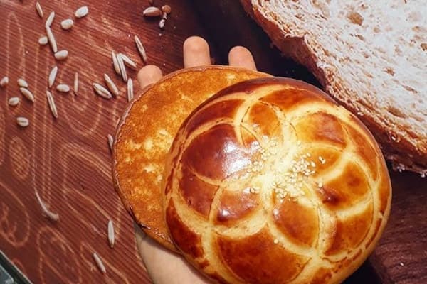 تصویر 4 از فروش کیک کماج سنتی همدان + قیمت خرید به صرفه
