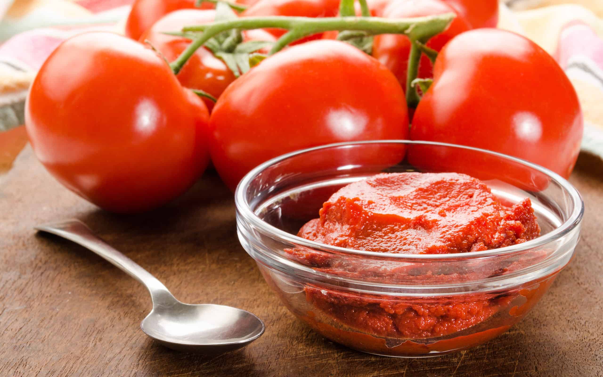 تصویر 3 از فروش رب گوجه قوطی بزرگ + قیمت خرید به صرفه