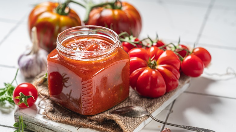 تصویر 3 از فروش رب گوجه تک نفره + قیمت خرید به صرفه