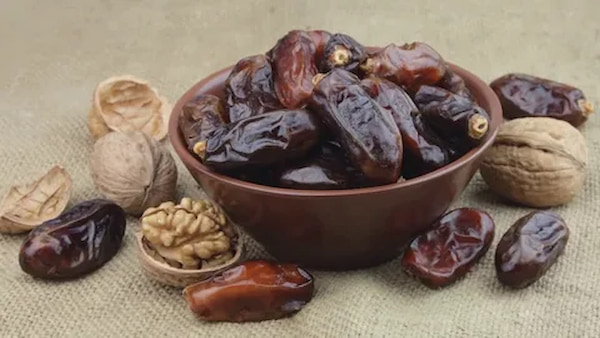 تصویر 4 از قیمت و خرید خرما مضافتی صادراتی + فروش ارزان