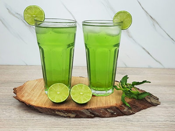 تصویر 2 از خرید شربت گلاب و نعناع + قیمت فروش استثنایی