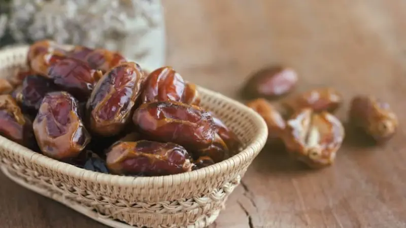 تصویر 3 از فروش خرما مضافتی بم صادراتی + قیمت خرید به صرفه