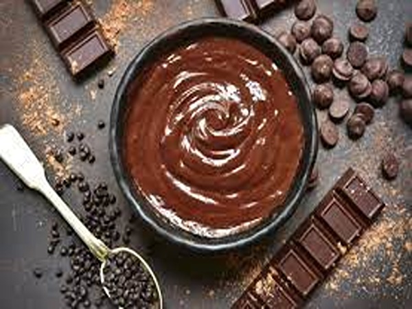 تصویر 4 از قیمت خرید شکلات صبحانه فندقی با فروش عمده