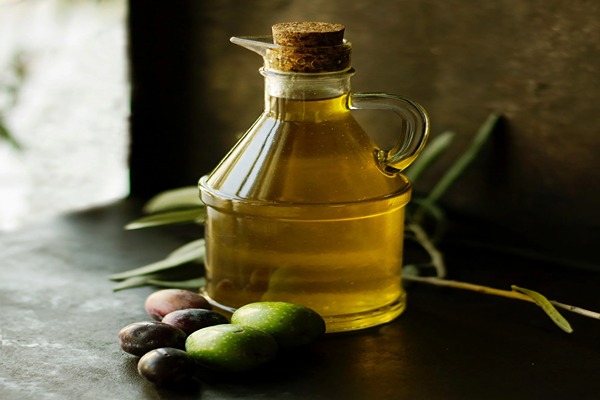 تصویر 3 از فروش روغن زیتون غلیظ + قیمت خرید به صرفه