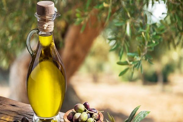 تصویر 2 از قیمت روغن زیتون عطاری با کیفیت ارزان + خرید عمده