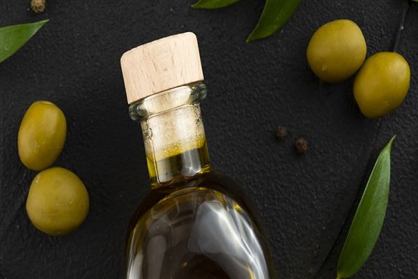 تصویر 1 از قیمت روغن زیتون عطاری با کیفیت ارزان + خرید عمده