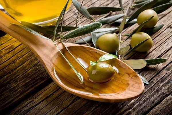 تصویر 1 از قیمت خرید روغن زیتون خارجی اصل با فروش عمده