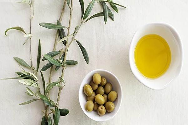تصویر 4 از خرید و فروش روغن زیتون سبز با شرایط فوق العاده