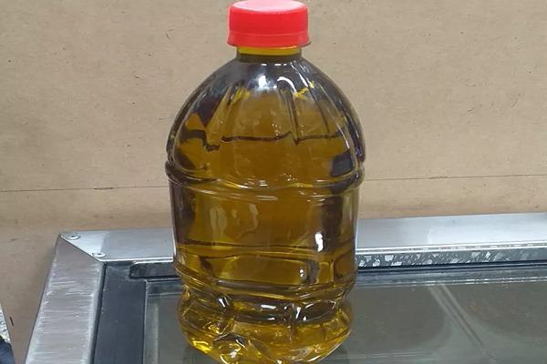 تصویر 5 از فروش روغن زیتون یک لیتری + قیمت خرید به صرفه