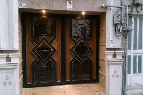 تصویر 4 از قیمت خرید درب ورودی لابی استیل طلایی با فروش عمده