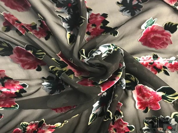 تصویر 3 از قیمت خرید پارچه اسکاچی گل گچی عمده به صرفه و ارزان