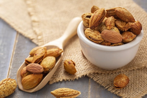 تصویر 3 از فروش مغز بادام سنگی درختی + قیمت خرید به صرفه