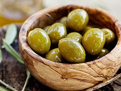 خرید زیتون سبز شور