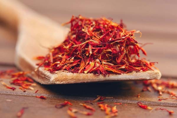 تصویر 1 از خرید عصاره زعفران سرگل + قیمت فروش استثنایی
