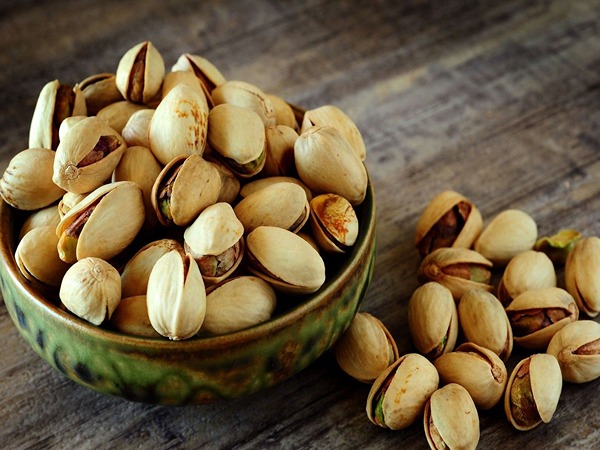 تصویر 4 از قیمت پسته نمکی زعفرانی + خرید باور نکردنی