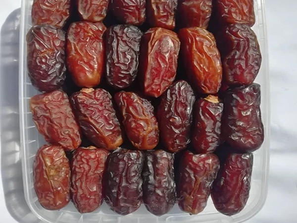 تصویر 2 از قیمت خرید خرما پیارم درجه ۱ با فروش عمده