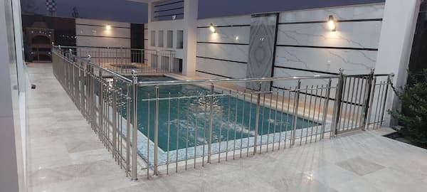 تصویر 1 از خرید نرده استیل استخر + قیمت فروش استثنایی