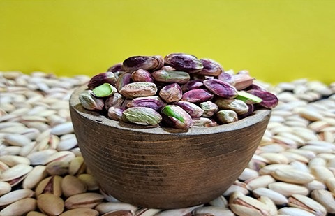 تصویر 5 از قیمت خرید پسته احمد اقایی خام + فروش ویژه