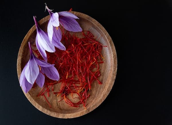 تصویر 5 از خرید زعفران سرگل اعلا + قیمت فروش استثنایی