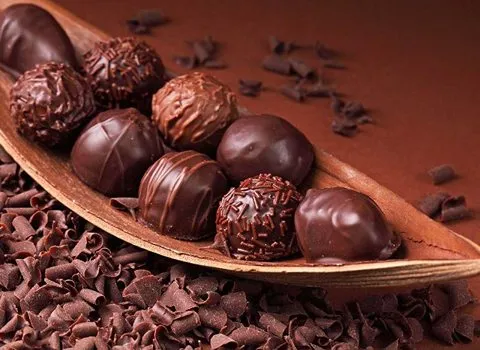 تصویر 4 از قیمت خرما شکلاتی قالبی + خرید باور نکردنی