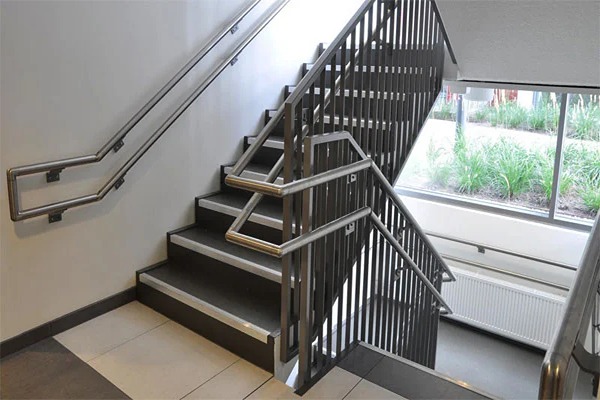 تصویر 4 از فروش هندریل نرده استیل راه پله + قیمت خرید به صرفه