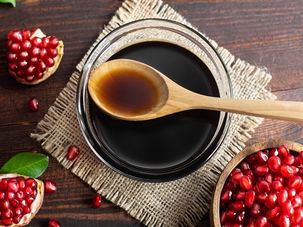 تصویر 2 از فروش رب انار فله + قیمت خرید به صرفه
