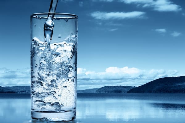 تصویر 4 از قیمت خرید آب معدنی ویتا کویین + فروش ویژه