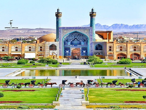 تصویر 1 از قیمت خرید تور مسافرتی یزد + فروش ویژه